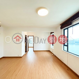 Charming 1 bedroom on high floor with sea views | For Sale