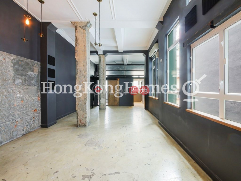 Property Search Hong Kong | OneDay | Residential Sales Listings | 3 Bedroom Family Unit at 35 Bonham Road | For Sale