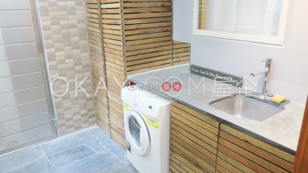 Intimate 1 bedroom with terrace | Rental, Green Field Court 雅景大廈 Rental Listings | Western District (OKAY-R78906)