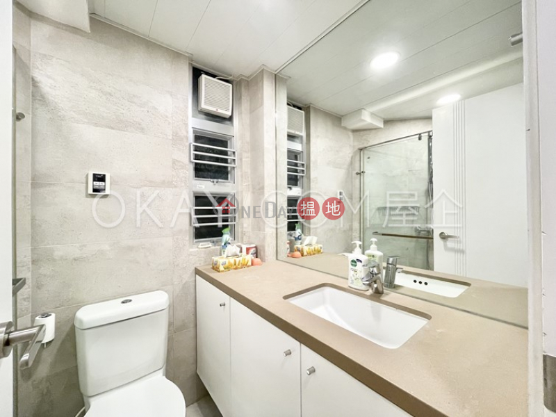 HK$ 13.8M, Po Tak Mansion | Wan Chai District, Tasteful 3 bedroom with terrace | For Sale