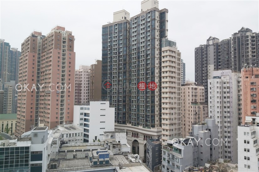 HK$ 25,000/ month | Resiglow Pokfulam, Western District, Unique 1 bedroom with balcony | Rental