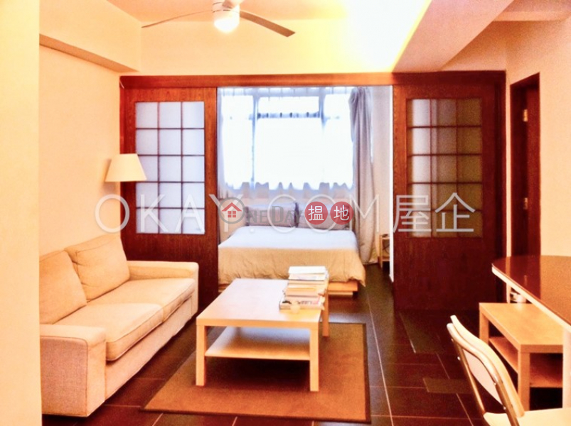 Unique 2 bedroom on high floor with rooftop | For Sale | 132-136 Des Voeux Road West | Western District Hong Kong, Sales HK$ 12M