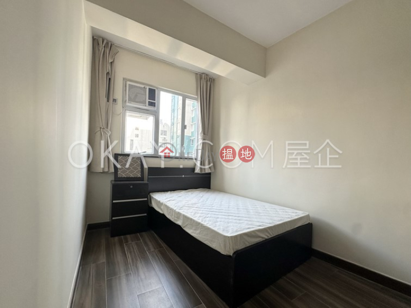 3房1廁,極高層般安閣出租單位|西區般安閣(Bonanza Court)出租樓盤 (OKAY-R303545)