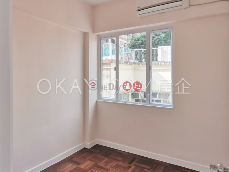HK$ 14.8M | 1 Yik Kwan Avenue Wan Chai District Charming 3 bedroom on high floor with rooftop & parking | For Sale