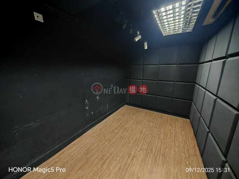 workshop/office 47 Hoi Yuen Road | Kwun Tong District | Hong Kong Rental, HK$ 15,000/ month