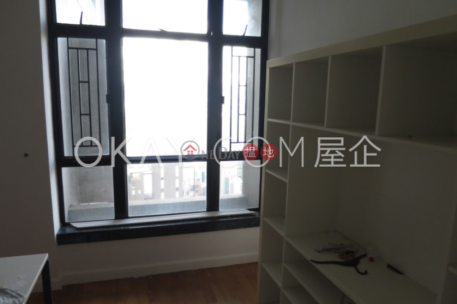 Rare 2 bedroom on high floor | For Sale, Vantage Park 慧豪閣 Sales Listings | Western District (OKAY-S78204)