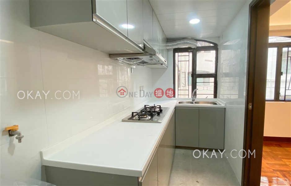 Nicely kept 3 bedroom in Wan Chai | Rental 43 Kennedy Road | Wan Chai District | Hong Kong Rental, HK$ 35,000/ month