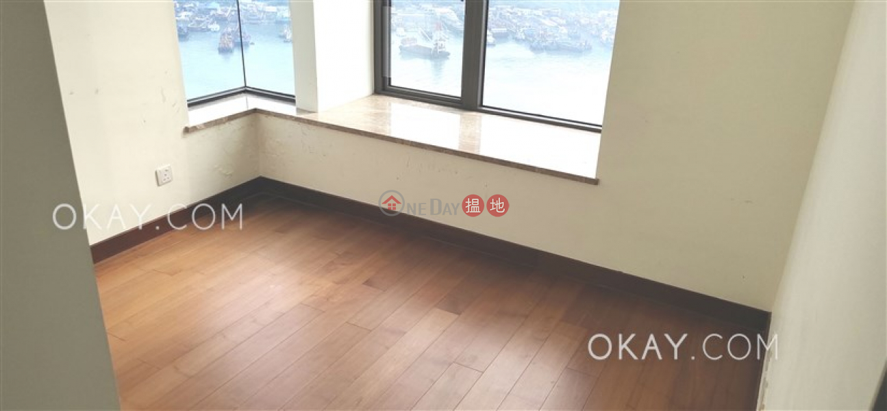 HK$ 80,000/ month The Westminster Terrace | Tsuen Wan | Gorgeous penthouse with balcony | Rental