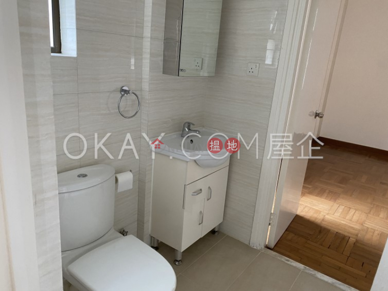 HK$ 86,000/ month, Vivian Court, Central District | Exquisite 3 bedroom with parking | Rental