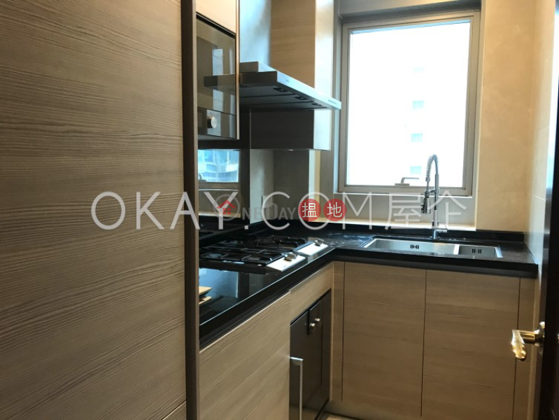 Nicely kept 1 bedroom with balcony | For Sale | The Avenue Tower 2 囍匯 2座 Sales Listings