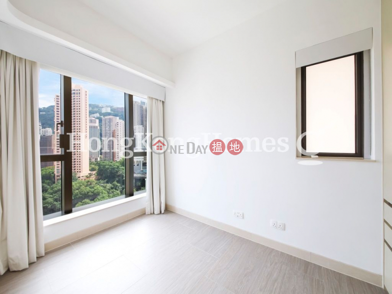 Property Search Hong Kong | OneDay | Residential Rental Listings, 3 Bedroom Family Unit for Rent at Townplace Soho