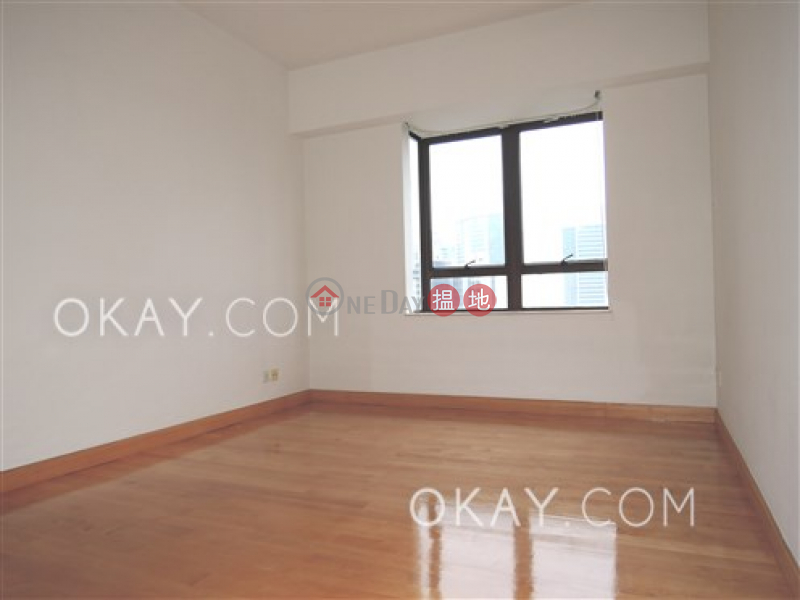 HK$ 58,000/ month Grand Bowen Eastern District | Gorgeous 3 bedroom with harbour views, balcony | Rental