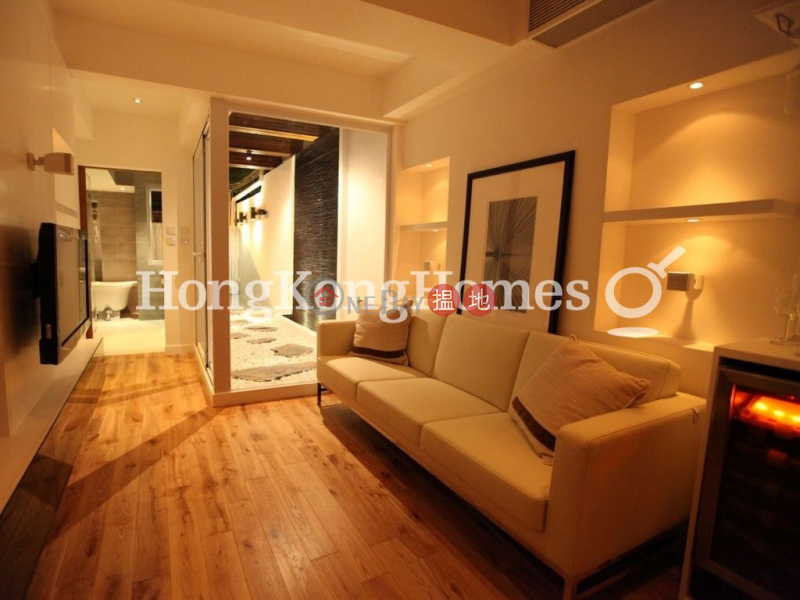 HK$ 31,000/ month | 62-64 Queen\'s Road West, Western District, 1 Bed Unit for Rent at 62-64 Queen\'s Road West