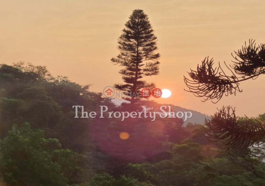 HK$ 5.1M, 204 Clear Water Bay Road, Sai Kung | 2/F + Roof - Very Competitively Priced