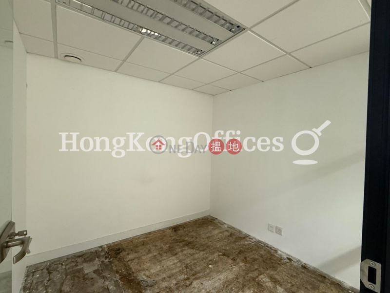 Property Search Hong Kong | OneDay | Office / Commercial Property | Rental Listings Office Unit for Rent at Hong Kong Trade Centre