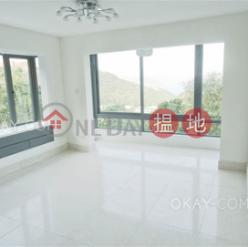 Stylish house with parking | Rental