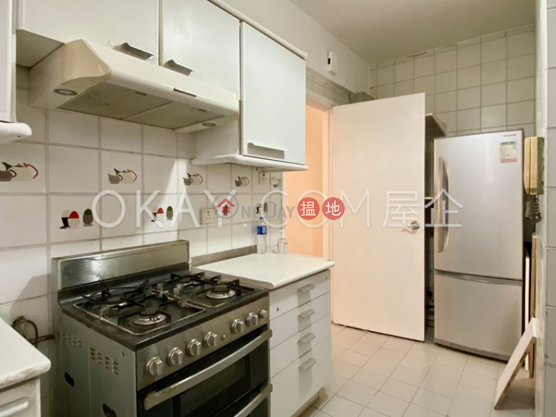 HK$ 43,000/ month, Elegant Terrace Tower 1 Western District Lovely 3 bedroom with balcony & parking | Rental