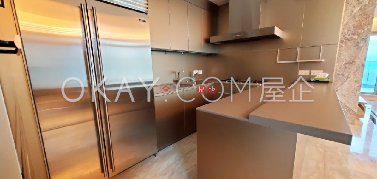 HK$ 7,000萬-君臨天下3座|油尖旺-3房2廁,極高層,星級會所君臨天下3座出售單位