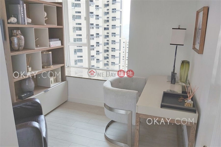 Rare 3 bedroom with parking | Rental 18 Old Peak Road | Central District, Hong Kong Rental HK$ 67,000/ month