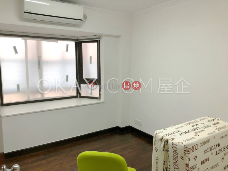 HK$ 34,000/ month, Beverley Heights Eastern District, Intimate 3 bedroom on high floor with balcony & parking | Rental