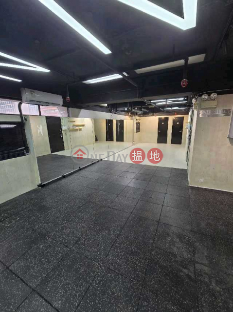 電話: 98755238, 張寶慶大廈 Chang Pao Ching Building | 灣仔區 (KEVIN-1831121735)_0