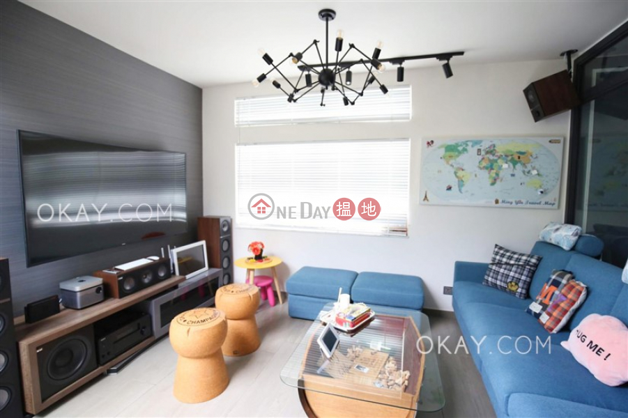 Property Search Hong Kong | OneDay | Residential Sales Listings Stylish 3 bedroom on high floor with terrace | For Sale