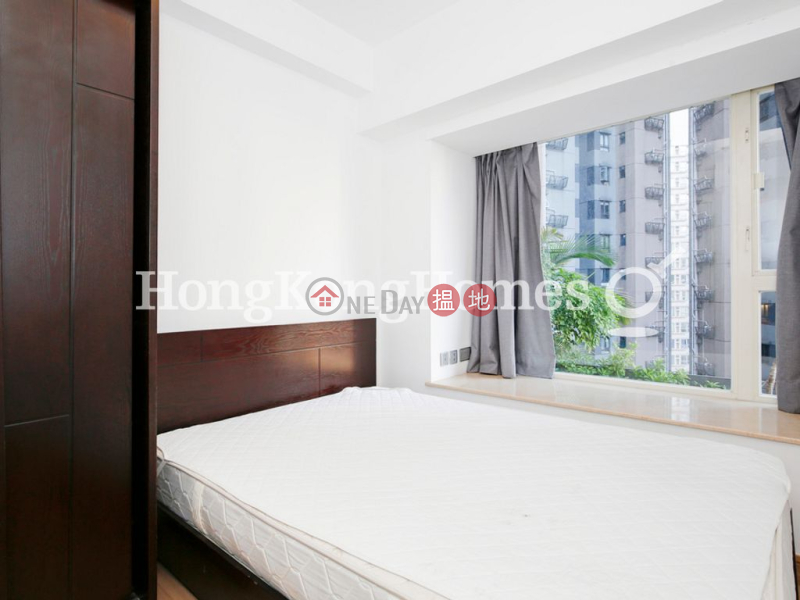 3 Bedroom Family Unit at Centrestage | For Sale 108 Hollywood Road | Central District | Hong Kong Sales | HK$ 16.8M