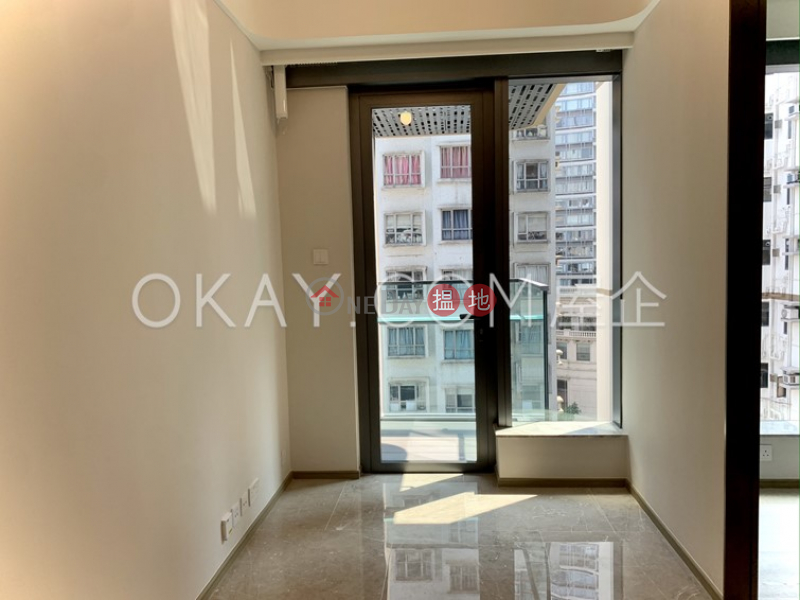 HK$ 25,000/ month Feng Fong Building Central District Unique 1 bedroom on high floor with balcony | Rental
