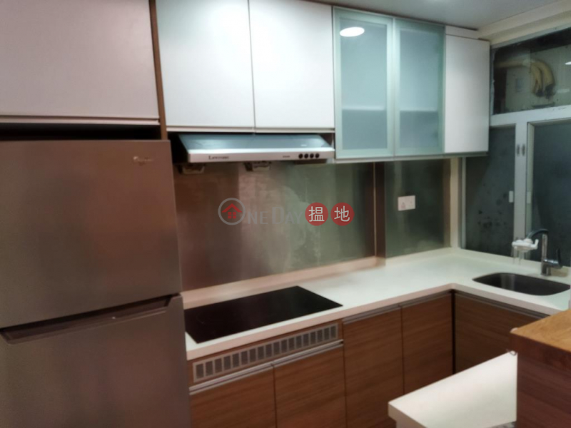 Flat for Rent in East Asia Mansion, Wan Chai | 23-29 Hennessy Road | Wan Chai District, Hong Kong Rental HK$ 14,800/ month