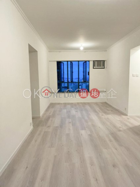 HK$ 36,000/ month | Hillsborough Court, Central District | Tasteful 2 bedroom on high floor | Rental