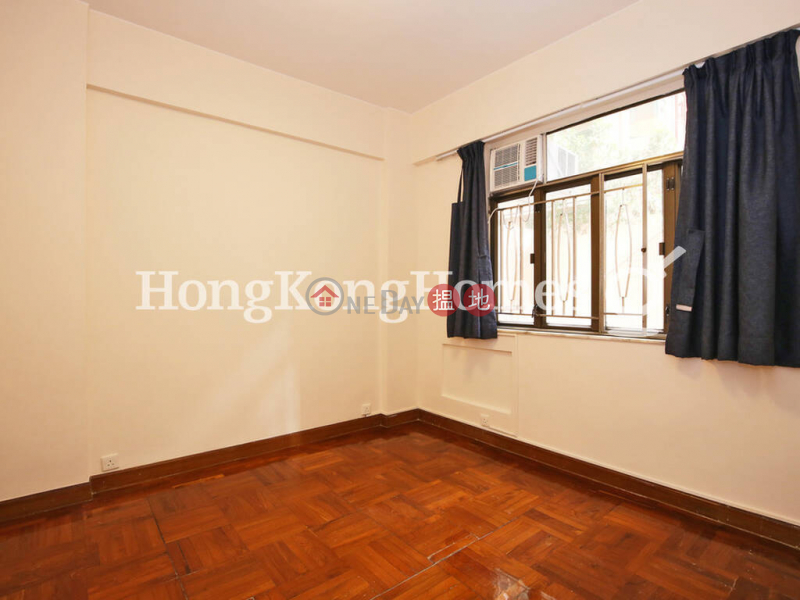 3 Bedroom Family Unit for Rent at Shing Kai Mansion, 13-15 Babington Path | Western District, Hong Kong | Rental HK$ 20,000/ month