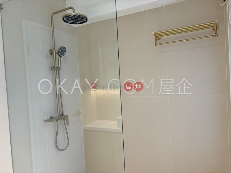 2房1廁英輝閣出租單位-1英輝台 | 西區|香港出租|HK$ 33,000/ 月