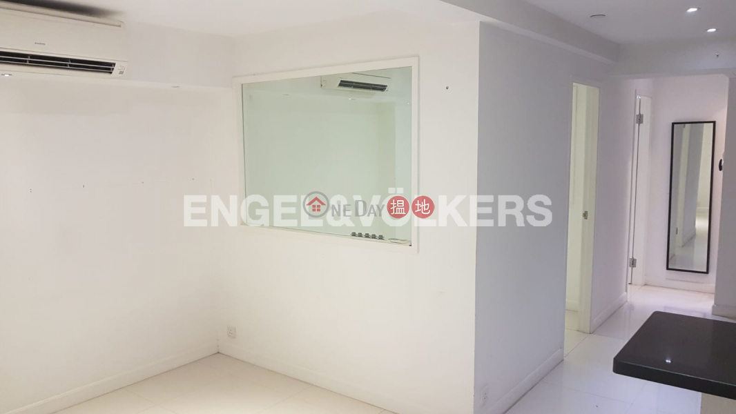 Property Search Hong Kong | OneDay | Residential, Rental Listings | 1 Bed Flat for Rent in Sheung Wan