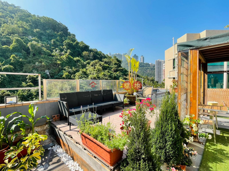 **Special Featured Unit** Rooftop Garden, Luxurious Renovated, Full Mountain View, with Carpark | Mandarin Villa 文華新邨 Sales Listings