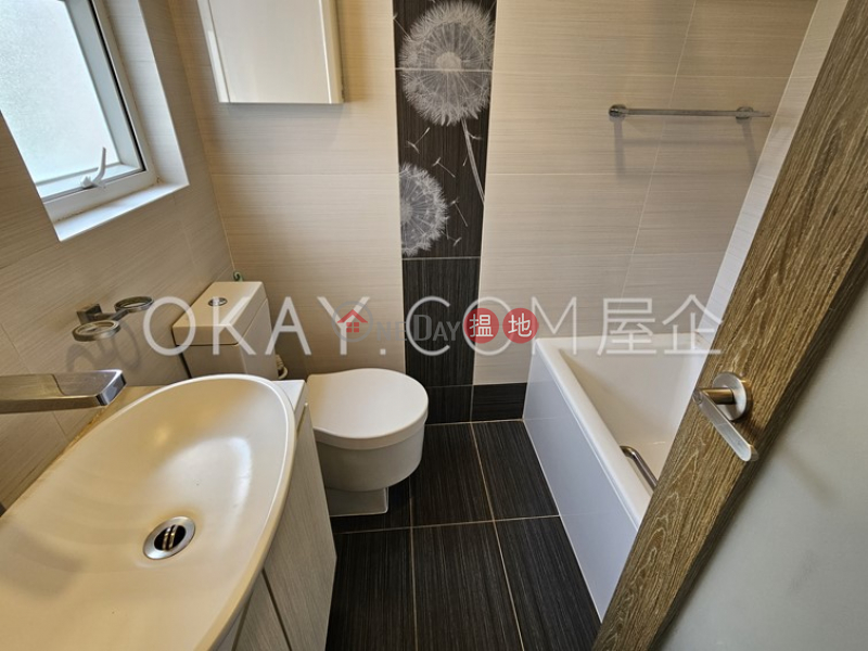 HK$ 49,000/ month, Evelyn Towers Eastern District, Tasteful 3 bedroom with parking | Rental