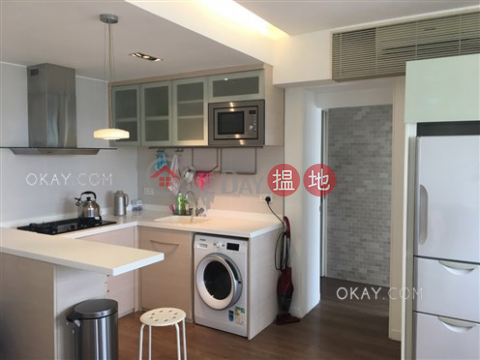 Rare 1 bedroom with balcony | For Sale, Block B Triumph Court 凱旋大廈 B座 | Eastern District (OKAY-S294301)_0