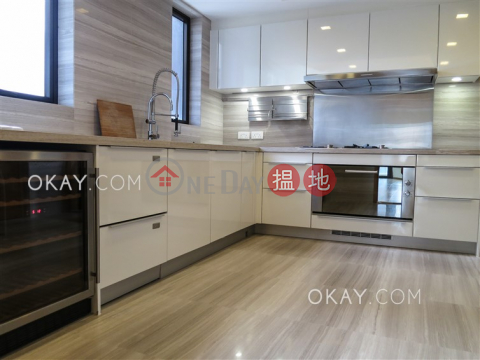 Lovely 3 bed on high floor with racecourse views | Rental | Winfield Building Block A&B 雲暉大廈AB座 _0