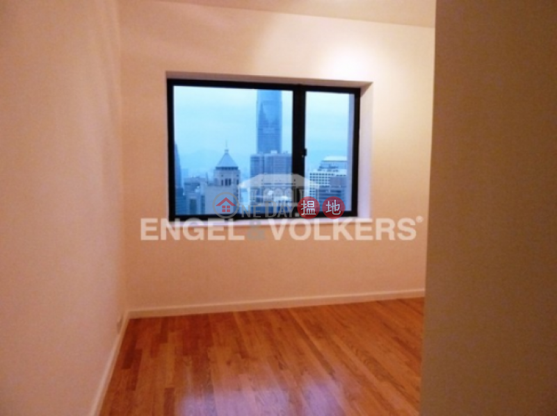 The Albany | Please Select Residential | Rental Listings HK$ 138,000/ month