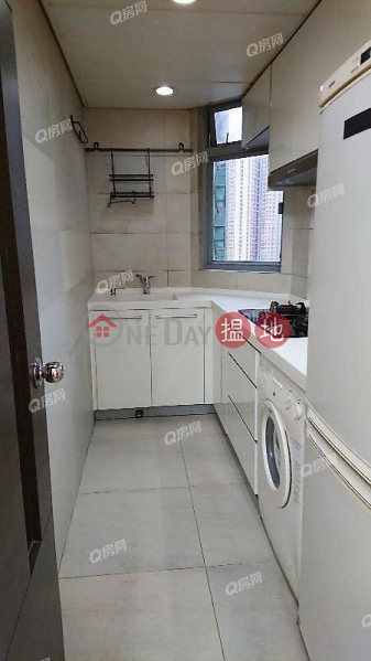 HK$ 23,800/ month Tower 5 Grand Promenade | Eastern District | Tower 5 Grand Promenade | 2 bedroom Low Floor Flat for Rent