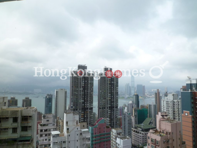 Property Search Hong Kong | OneDay | Residential | Rental Listings | 3 Bedroom Family Unit for Rent at Reading Place