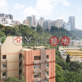 Rare 3 bedroom on high floor with rooftop & parking | Rental