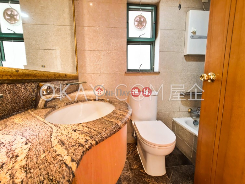 Rare 3 bedroom in Olympic Station | For Sale | Park Avenue 柏景灣 Sales Listings