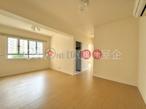 Cozy 2 bedroom with parking | For Sale, Tai Hang Terrace 大坑台 | Wan Chai District (OKAY-S50176)_0