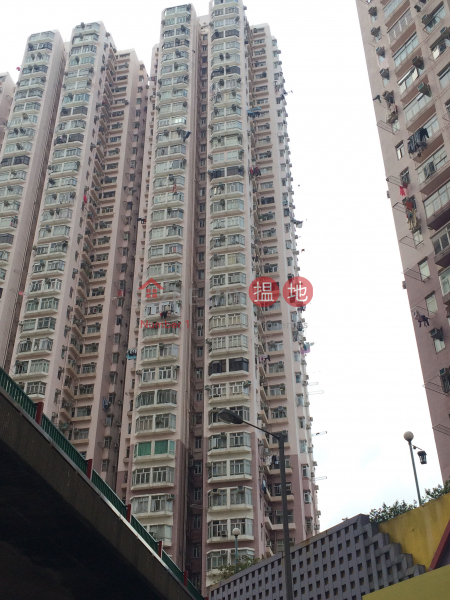 荃灣中心昆明樓(15座) (Tusen Wan Centre Block 15 (Kunming House)) 荃灣西| ()(1)