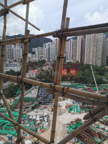 新裝，磚牆間隔，開揚，有洗手盤 192-198 Choi Hung Road | Wong Tai Sin District, Hong Kong Rental HK$ 10,000/ month