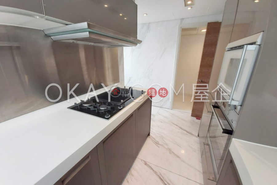 HK$ 54,000/ 月|聚賢居|中區-2房2廁,極高層,星級會所,露台聚賢居出租單位