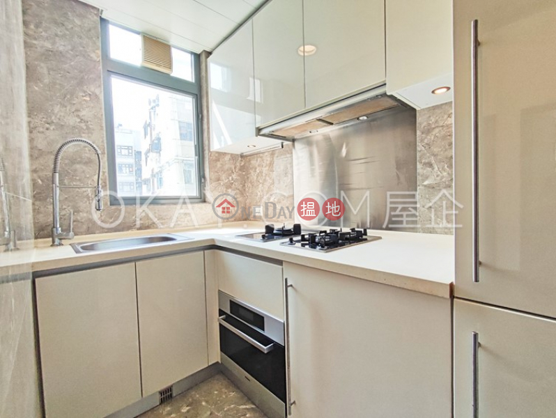 HK$ 25,000/ month | One Pacific Heights Western District | Lovely 1 bedroom with balcony | Rental