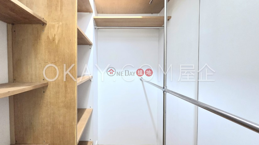 Popular 3 bedroom with rooftop & parking | For Sale | Kambridge Garden 金璧花園 Sales Listings