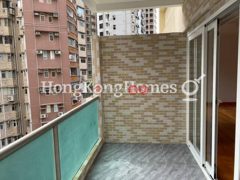 3 Bedroom Family Unit for Rent at Emerald Court | Emerald Court 翡翠樓 Rental Listings