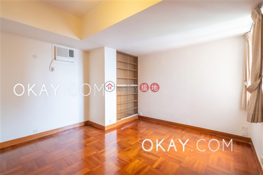 HK$ 32.8M Realty Gardens, Western District | Efficient 3 bedroom with balcony & parking | For Sale